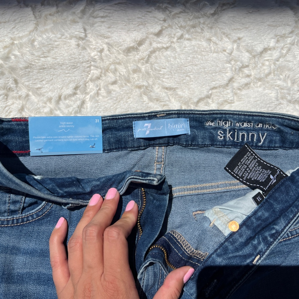 7 For All Mankind High Waist Ankle Skinny Jeans - Picture 2 of 6